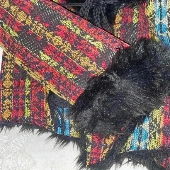 UNIF Aztec print faux fur jacket - Picture 8 of 9